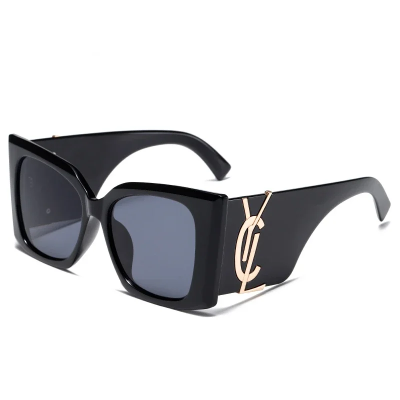 2023 Fashion Square Sunglasses Women Vintage Letter Decoration Cool Sun Glasses Ladies Girls Eyewear UV400 Lentes De Sol
2023 Fashion Square Sunglasses Women Vintage Letter Decoration Cool Sun Glasses Ladies Girls Eyewear UV400 Lentes De Sol