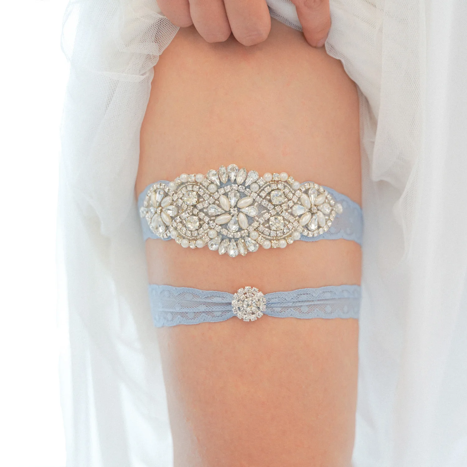 

Luxury Heavy Pearls Crystals Wedding Garters 2pc /Set Elastic Lace Blue Thigh Leg Garter Ring for Women and Girls