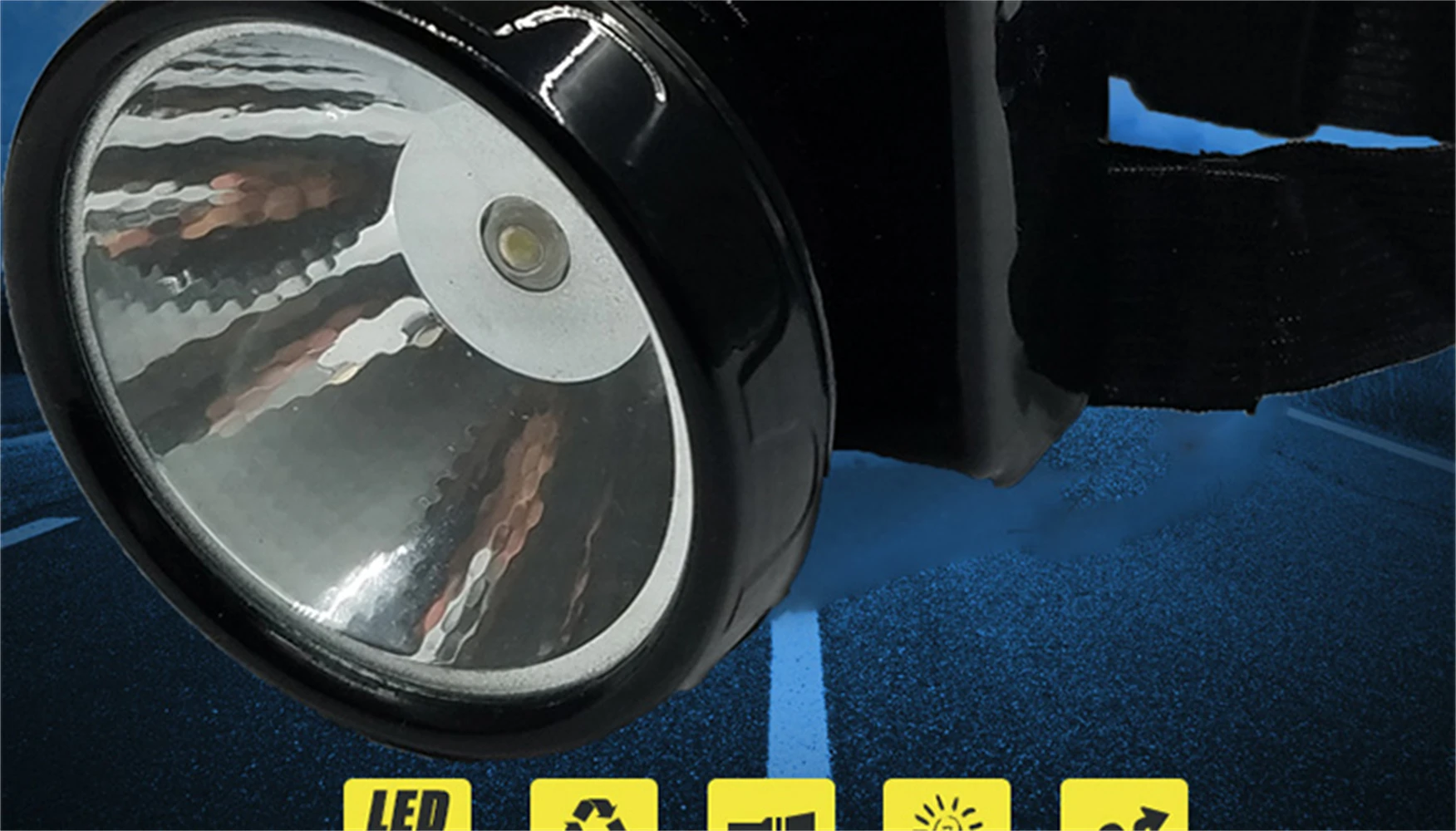 Waterproof Rechargeable Portable Multi-functional Head Hold LED Emergency Lamp+ Battery+Charger for Camp/Road Lighting/Fishing
Waterproof Rechargeable Portable Multi-functional Head Hold LED Emergency Lamp+ Battery+Charger for Camp/Road Lighting/Fishing