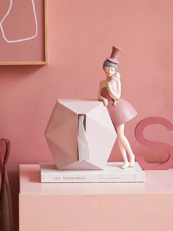 Luxury Creative INS Cute Beautiful Girl Napkin Box Tabletop Decoration Living Room Tissue Box Home Accessories
Luxury Creative INS Cute Beautiful Girl Napkin Box Tabletop Decoration Living Room Tissue Box Home Accessories