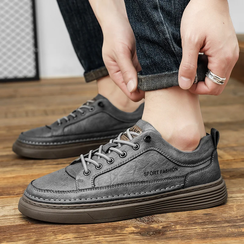 New Brand Shoes for Men Trend Casual Shoes Patent Leather Sneakers New Street Youth Fashion Cartoon Flat Skateboard Shoes 2024
New Brand Shoes for Men Trend Casual Shoes Patent Leather Sneakers New Street Youth Fashion Cartoon Flat Skateboard Shoes 2024