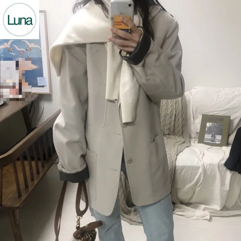 2023 new fashion good quality French minimalist style casual commute loose silhouette wool blazer women's High Strecth
2023 new fashion good quality French minimalist style casual commute loose silhouette wool blazer women's High Strecth