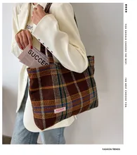 Woolen cloth Canvas bag 2022 new fashion simple fashion women's bag leisure hand bag versatile One Shoulder Tote Bag 
Woolen cloth Canvas bag 2022 new fashion simple fashion women's bag leisure hand bag versatile One Shoulder Tote Bag