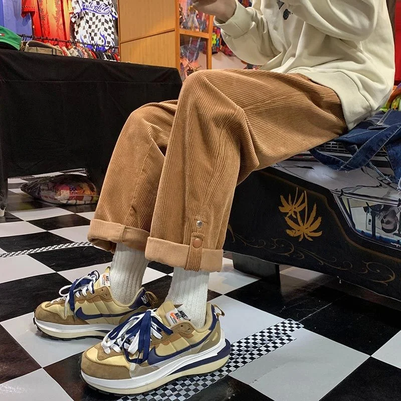 Vintage Men's Casual Corduroy Pants Fashion Leg Curling Design Straight Casual Trousers Streetwear Hip Hop Male Pant
Vintage Men's Casual Corduroy Pants Fashion Leg Curling Design Straight Casual Trousers Streetwear Hip Hop Male Pant