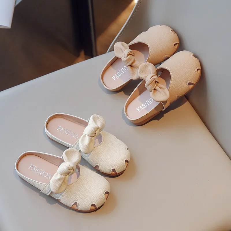 

Children Toes Capped Slippers Girls Hollow Princess Slippers with Bow-knot Fashion Kids Half Sandals Flats Simple Breatheable