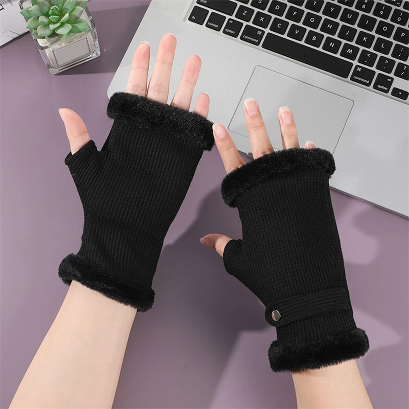 Women's Warm Fingerless Gloves Fashion Winter Half Finger Touch Screen Gloves New Stretch Cold Gloves
Women's Warm Fingerless Gloves Fashion Winter Half Finger Touch Screen Gloves New Stretch Cold Gloves