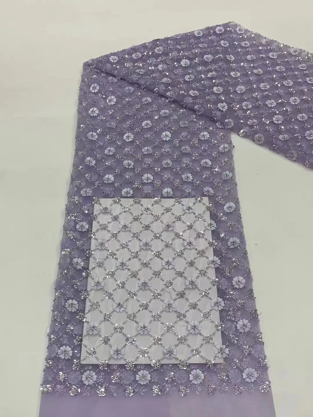 African Sequins Lace Fabric 2023 High Quality French Embroidery beaded Lace Fabric Material For Nigerian Wedding Dress
African Sequins Lace Fabric 2023 High Quality French Embroidery beaded Lace Fabric Material For Nigerian Wedding Dress