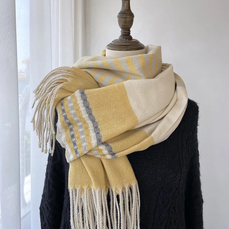 New Arrival Winter Warm Scarves Elegant Thick Plaid Women Wraps with Tassels Fashion Soft Female Shawls
New Arrival Winter Warm Scarves Elegant Thick Plaid Women Wraps with Tassels Fashion Soft Female Shawls