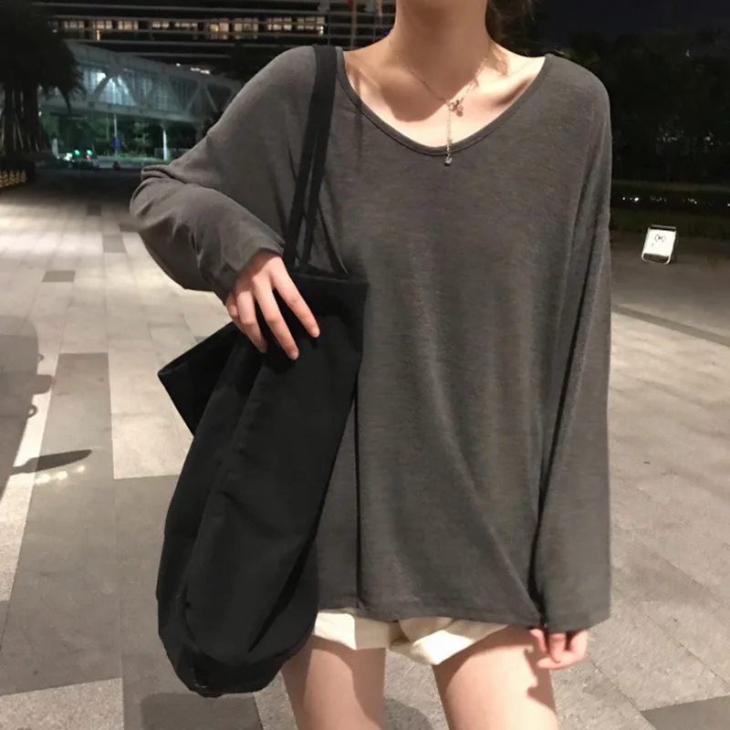 Solid Color V-neck Long Sleeve T-shirt for Women Autumn New Loose Student Oversized T Shirt Versatile Fashion Female Clothing
Solid Color V-neck Long Sleeve T-shirt for Women Autumn New Loose Student Oversized T Shirt Versatile Fashion Female Clothing
