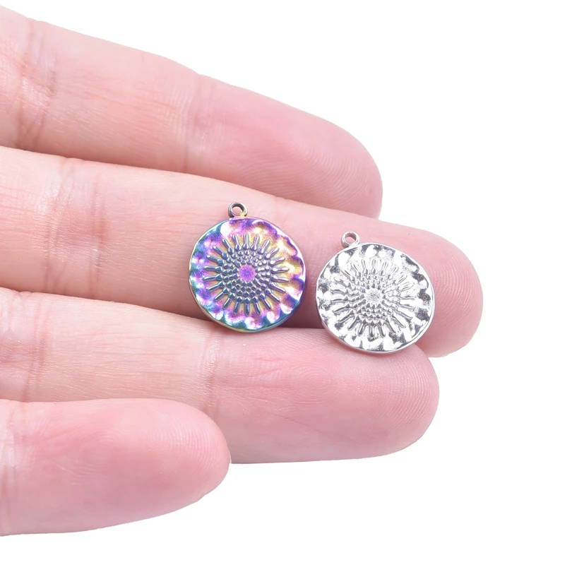 5pcs/Lot Irregular Round Plaque Snowflake Sun Pattern Pendant Rainbow Silver Color Stainless Steel Charms Fit Jewelry Handmade
5pcs/Lot Irregular Round Plaque Snowflake Sun Pattern Pendant Rainbow Silver Color Stainless Steel Charms Fit Jewelry Handmade