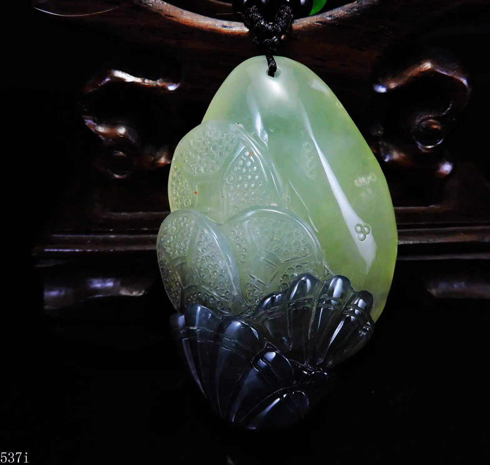 

Jade Jewelry Natural Jade Pendant Necklace Hand-Carved seashell&coin Jadeite Necklace Pendant Gift No Treatment 537i