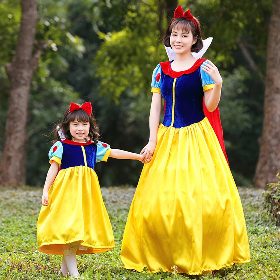 New Family Halloween Costume Snow White Princess Dress For Kids Adult Cosplay Carnival Ball Gown Party Mom Girls Clothes Outfits 
New Family Halloween Costume Snow White Princess Dress For Kids Adult Cosplay Carnival Ball Gown Party Mom Girls Clothes Outfits