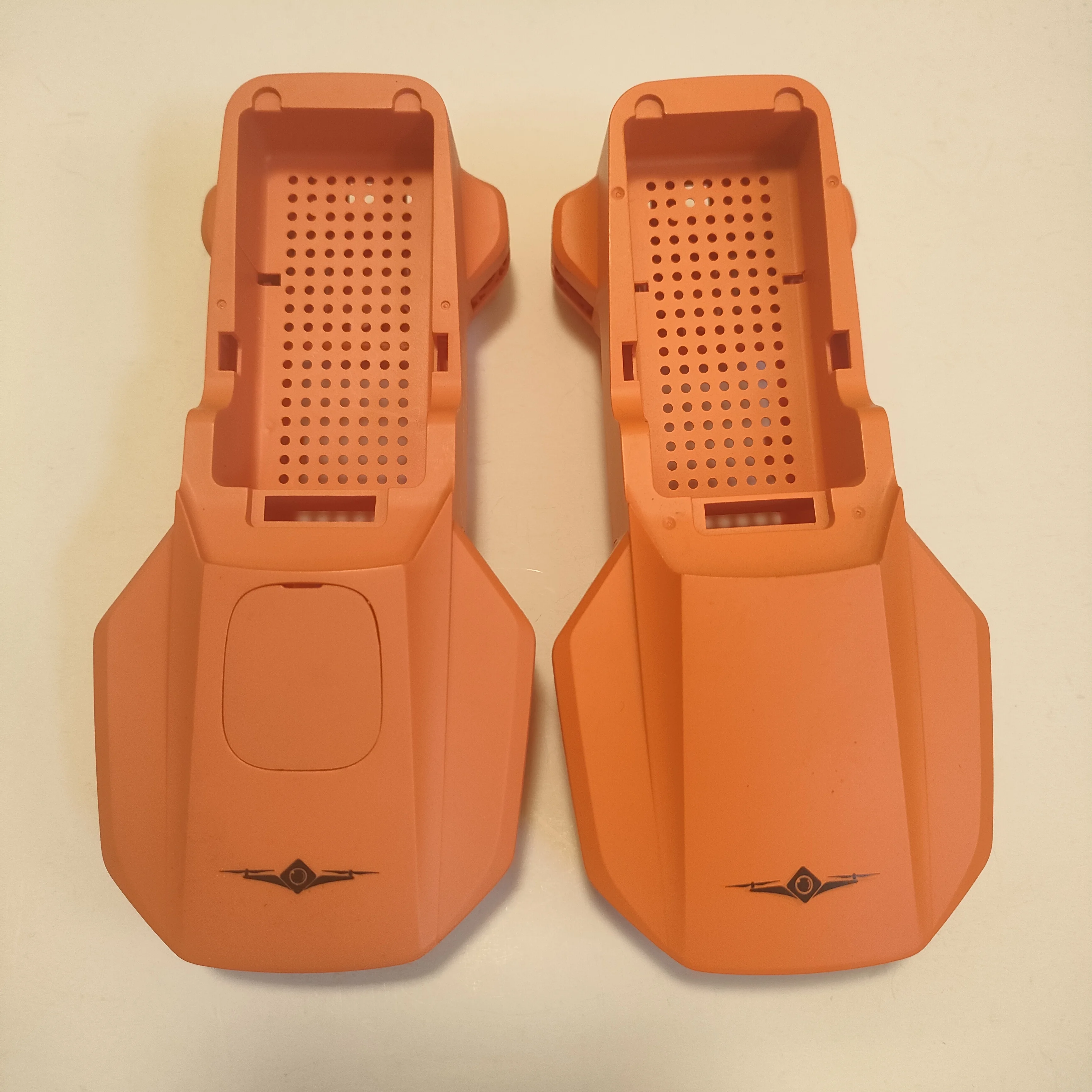 KF102 / KF102MAX Оригинальный Корпус Корпуса корпуса Запасные части вверх вниз корпус аксессуары
KF102 / KF102MAX Оригинальный Корпус Корпуса корпуса Запасные части вверх вниз корпус аксессуары