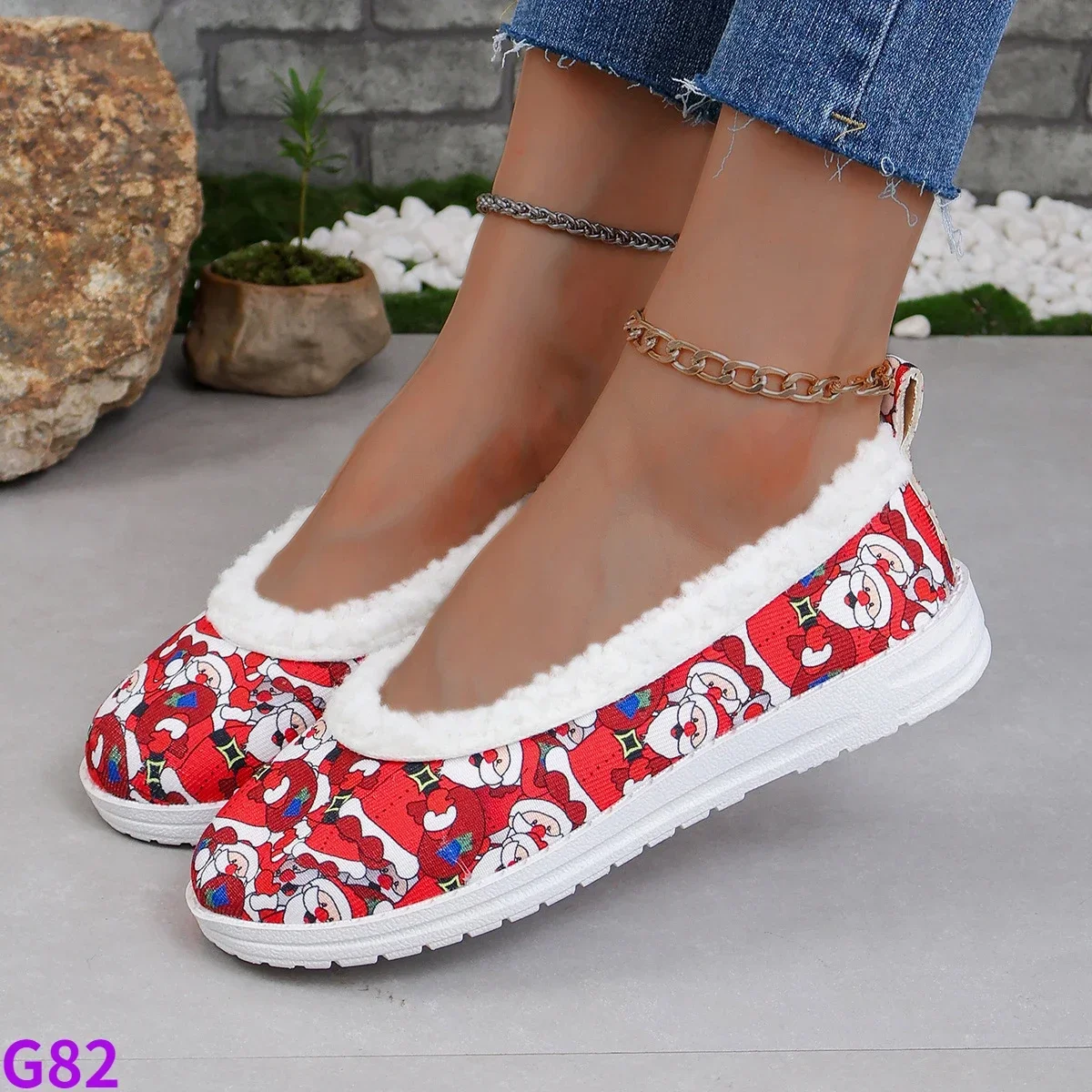 Новинка, женская обувь, Рождественская обувь на плоской подошве с плюшевой подкладкой, Легкие изоляционные хлопковые туфли, роскошная повседневная обувь, кроссовки для женщин
Новинка, женская обувь, Рождественская обувь на плоской подошве с плюшевой подкладкой, Легкие изоляционные хлопковые туфли, роскошная повседневная обувь, кроссовки для женщин