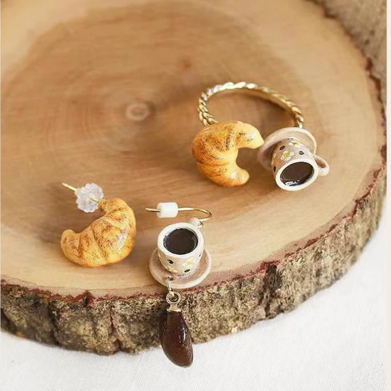 

Unique Croissant and Coffee Design Asymmetrical Earrings Creative Statement Jewelry Cute Strawberry Cake Earrings With Coffee