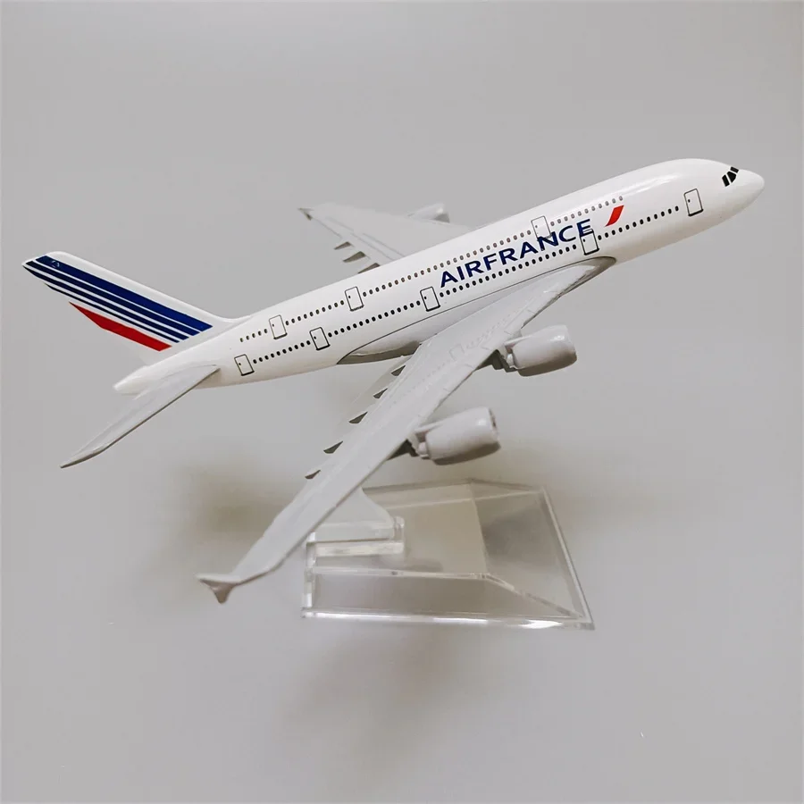 Модель самолета из металлического сплава Air France A380 авиакомпании, французский Аэробус 380, модель самолета под давлением моделей самолета w Stand Gift 16 см
Модель самолета из металлического сплава Air France A380 авиакомпании, французский Аэробус 380, модель самолета под давлением моделей самолета w Stand Gift 16 см