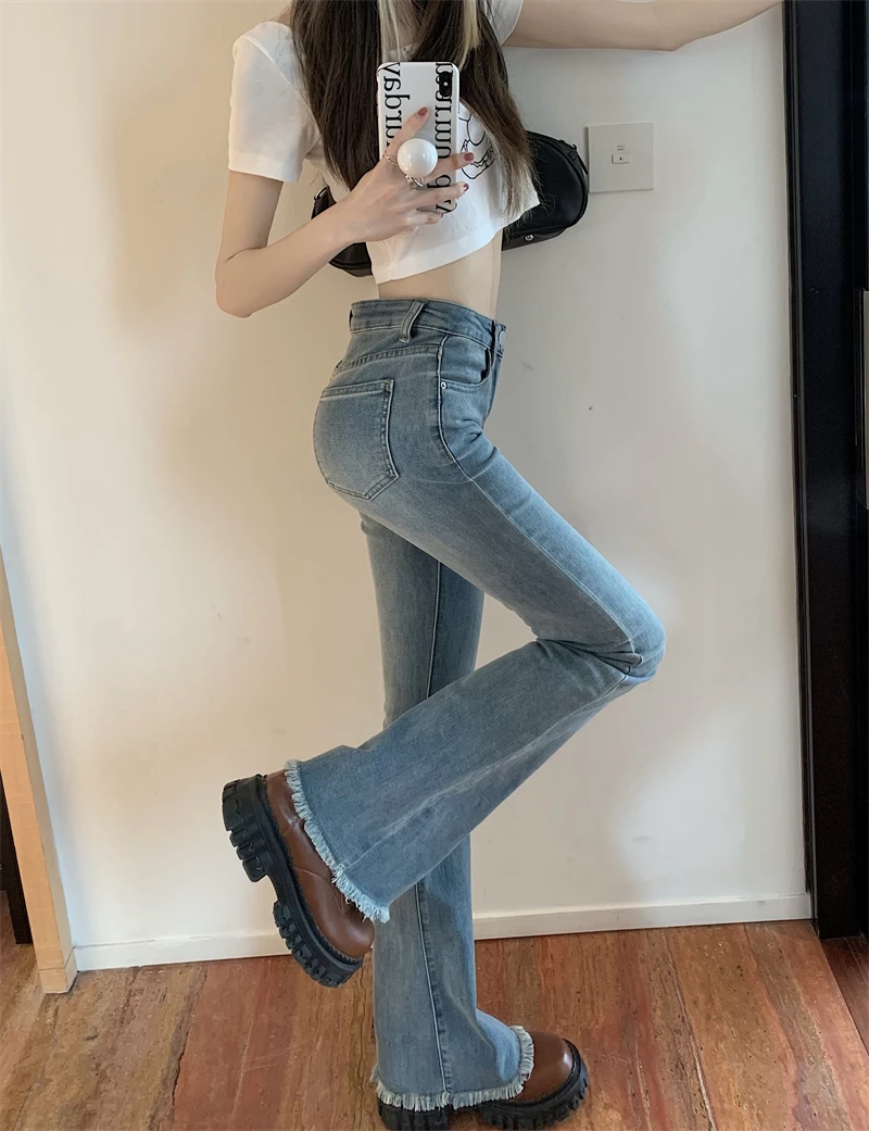 2023 New Flared Jeans Woman High Waist Denim Trousers For Female Blue Elastic Skinny Classic Leisure Wide Leg Pants Women Jeans
2023 New Flared Jeans Woman High Waist Denim Trousers For Female Blue Elastic Skinny Classic Leisure Wide Leg Pants Women Jeans