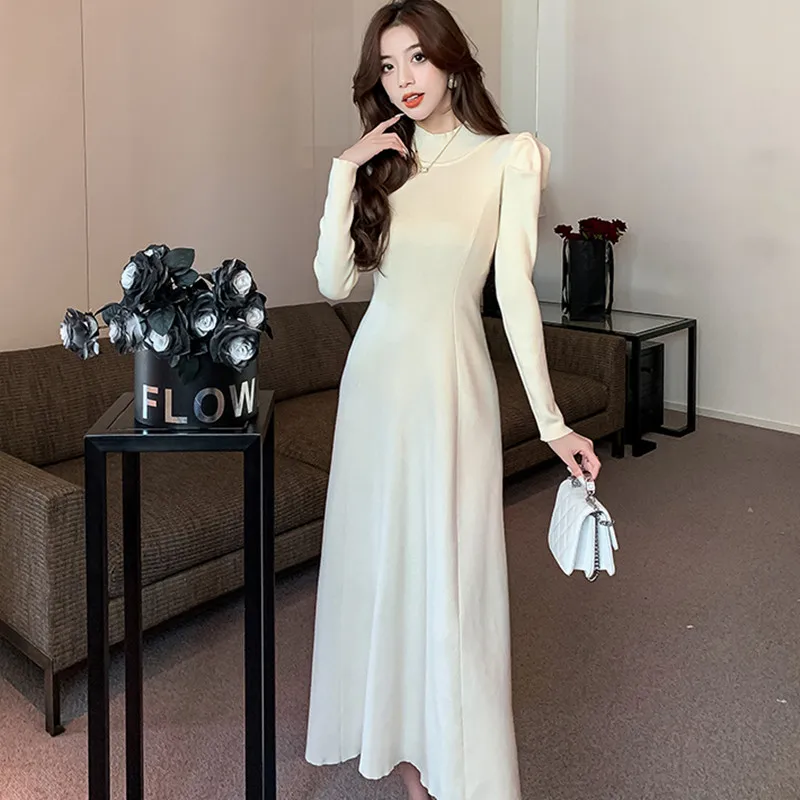 2023 Sweater Knitted Dress Autumn And Winter New Design Sense Slim Bubble Sleeve Long Free Shipping
2023 Sweater Knitted Dress Autumn And Winter New Design Sense Slim Bubble Sleeve Long Free Shipping