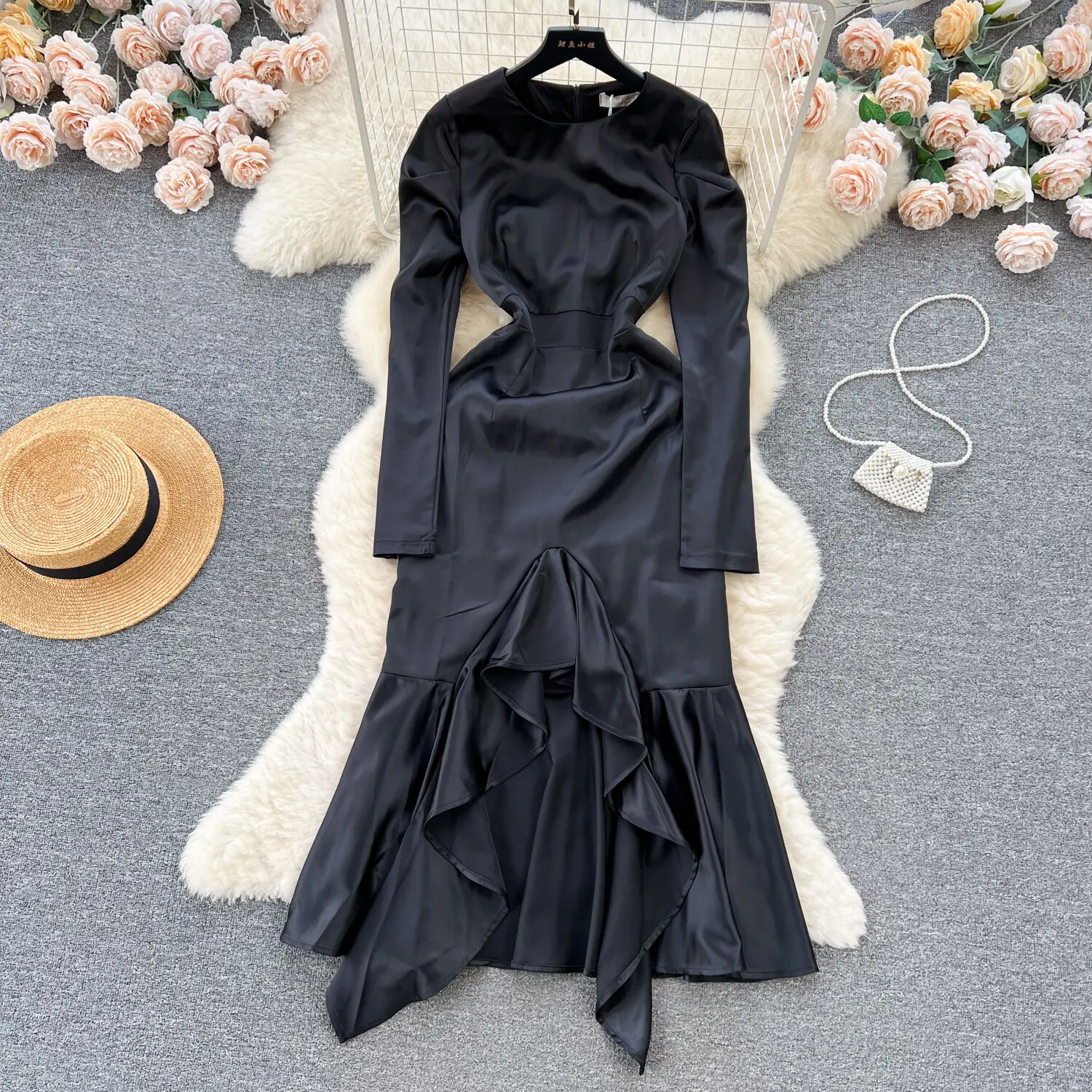 Fashion Temperament Long Party Dress For Women Autumn And Winter Evening Dress Female Round Neck Bubble Sleeve Irregular Dresses
Fashion Temperament Long Party Dress For Women Autumn And Winter Evening Dress Female Round Neck Bubble Sleeve Irregular Dresses