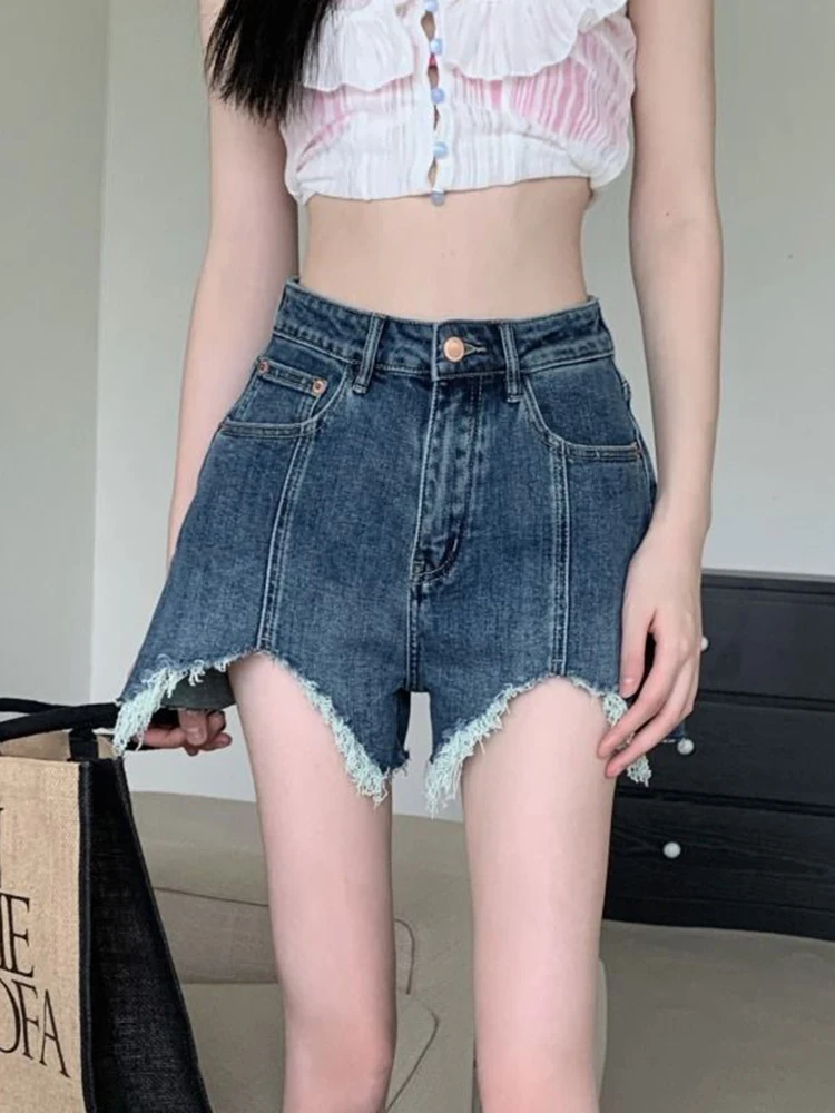 Zoki Sexy Tassel Korean 5Xl Oversize Denim Shorts Women High Waist Streetwear Loose Shorts Fashion Preppy Style All Match Shorts
Zoki Sexy Tassel Korean 5Xl Oversize Denim Shorts Women High Waist Streetwear Loose Shorts Fashion Preppy Style All Match Shorts