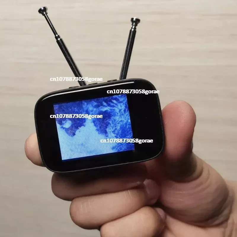 Retro Mini Touch Screen TV Television Watch Dollhouse Scene Model Miniature TV Model Toys Kitchen Furniture Customizable Content
Retro Mini Touch Screen TV Television Watch Dollhouse Scene Model Miniature TV Model Toys Kitchen Furniture Customizable Content