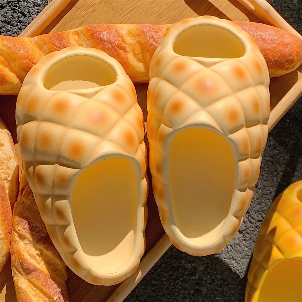 Creative Pineapple Bread Slippers Female Summer Soft Thick Sole Anti-slip Slippers Man Home Slipper Flip Flops 
Creative Pineapple Bread Slippers Female Summer Soft Thick Sole Anti-slip Slippers Man Home Slipper Flip Flops