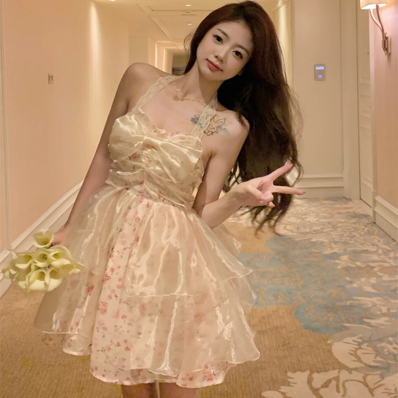2023 Spring Summer New Women's Strap Dress French Sweet and Fashionable Style Bowknot Ruffle Edge Free Shipping
2023 Spring Summer New Women's Strap Dress French Sweet and Fashionable Style Bowknot Ruffle Edge Free Shipping