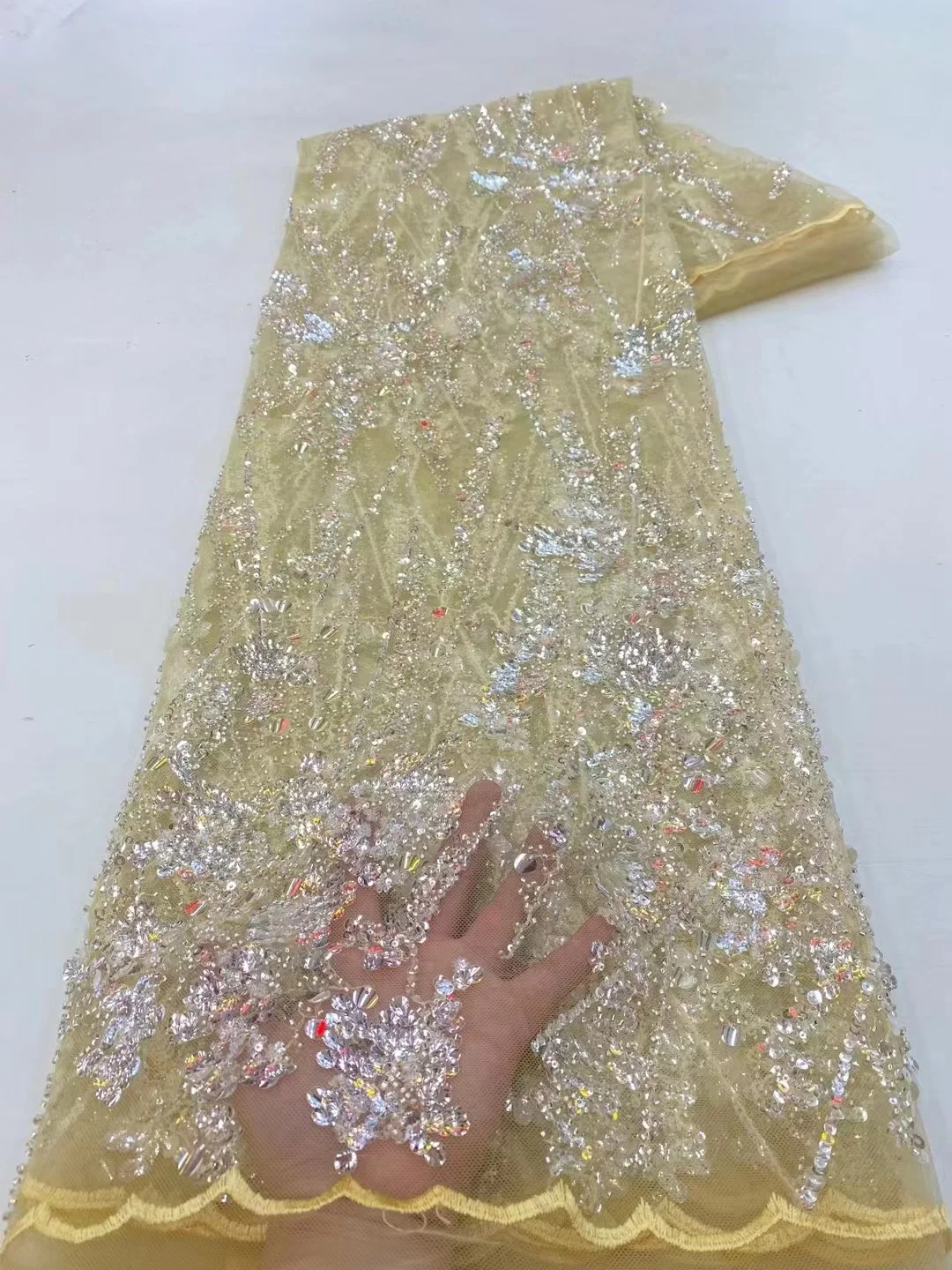 2023 African Sequins Beads French Tulle Lace Fabric Beaded Nigeria Embroidery Mesh Fabrics For Party Wedding Dress Women PL061-1
2023 African Sequins Beads French Tulle Lace Fabric Beaded Nigeria Embroidery Mesh Fabrics For Party Wedding Dress Women PL061-1
