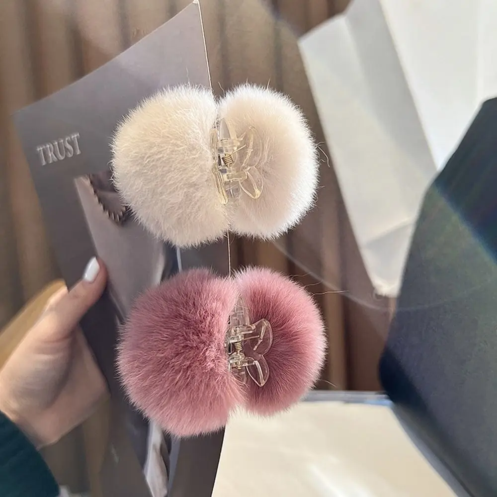 Solid Color Mini High Ponytail Fixed Clip Leopard Print Plush Hair Claw Child Headwear Small Hairpin Korean Style Hair Clip
Solid Color Mini High Ponytail Fixed Clip Leopard Print Plush Hair Claw Child Headwear Small Hairpin Korean Style Hair Clip