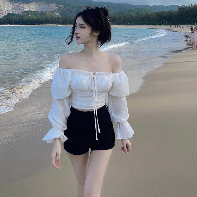 New Women's Blouse Slim Sexy Expose Navel Spring Autumn Long Sleeve Square Neck Shirts
New Women's Blouse Slim Sexy Expose Navel Spring Autumn Long Sleeve Square Neck Shirts