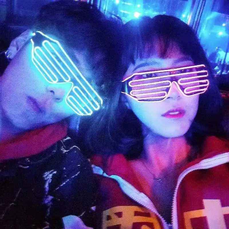 Hot 10 Lighting Colors EL Shutter Shape Glowing Glasses LED Luminous Party Decorative Glasses Bar Night Glow Party Costume Decor
Hot 10 Lighting Colors EL Shutter Shape Glowing Glasses LED Luminous Party Decorative Glasses Bar Night Glow Party Costume Decor