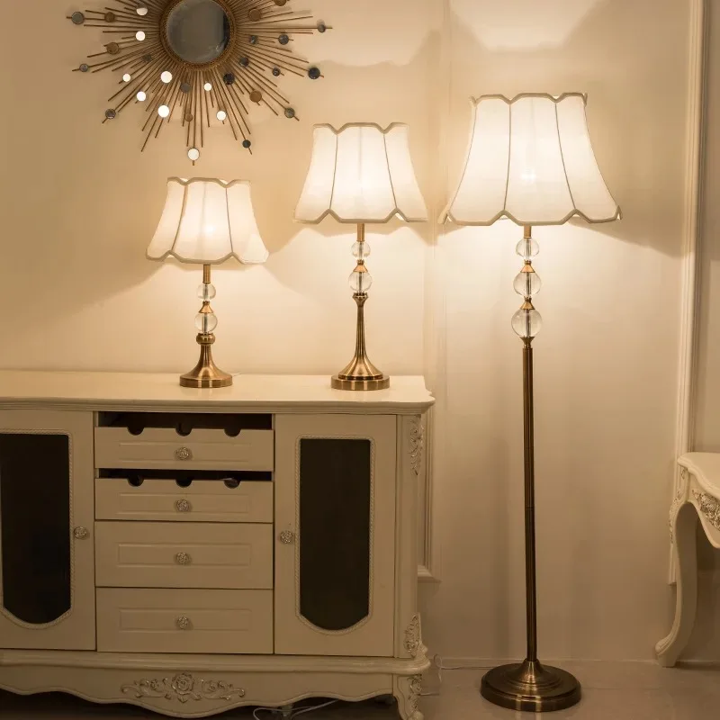 Postmodern Led Crystal Floor Lamp Living Room Decoration Bedroom Bedside Floor Lights American Minimalist Crystal Standing Lamp
Postmodern Led Crystal Floor Lamp Living Room Decoration Bedroom Bedside Floor Lights American Minimalist Crystal Standing Lamp