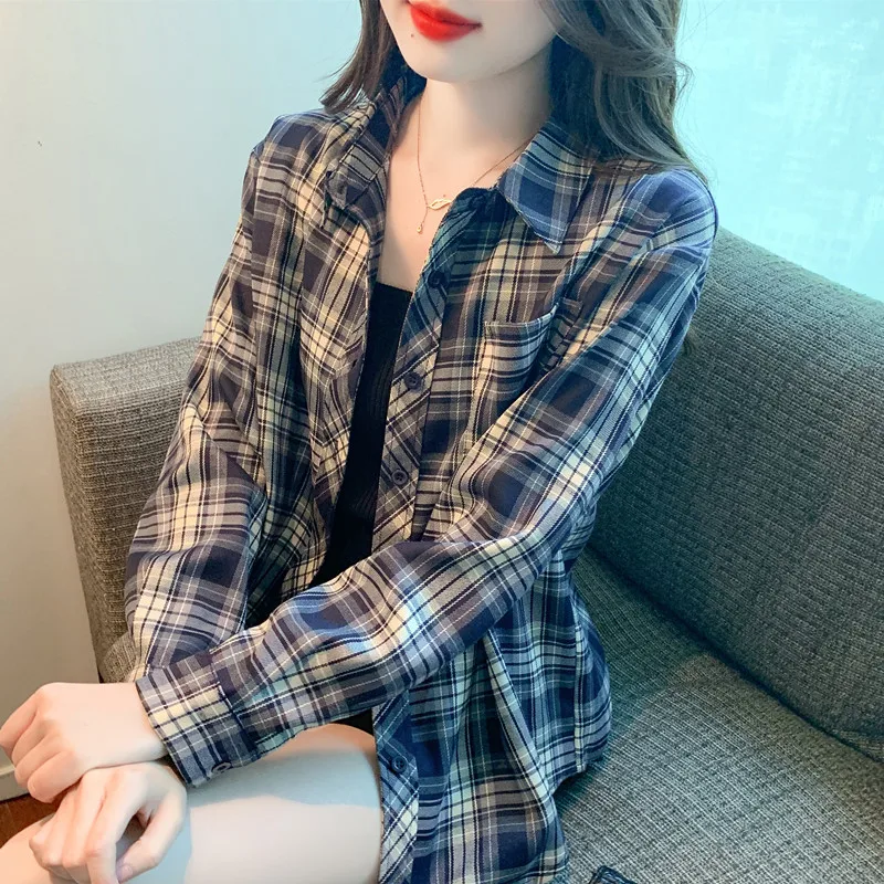 

2023 New Products Are Launched Autumn Hong Kong Style Vintage Plaid Shirt Jacket Niche Casual Polo Shirt Women Elegant Top T850