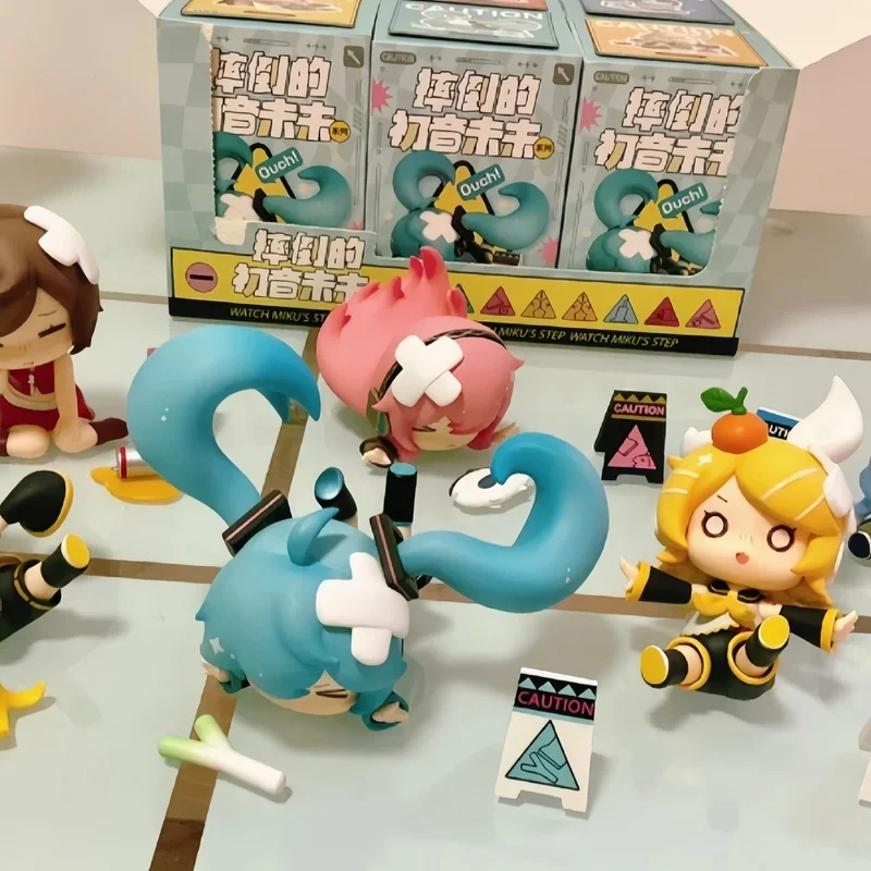 Фигурки героев мультфильма «Хацунэ Мику», аниме-модель Вокалоида для девочек, кукольные украшения фуфу, экшн-фигурки Мику, Подарочная коробка на день рождения 
Фигурки героев мультфильма «Хацунэ Мику», аниме-модель Вокалоида для девочек, кукольные украшения фуфу, экшн-фигурки Мику, Подарочная коробка на день рождения