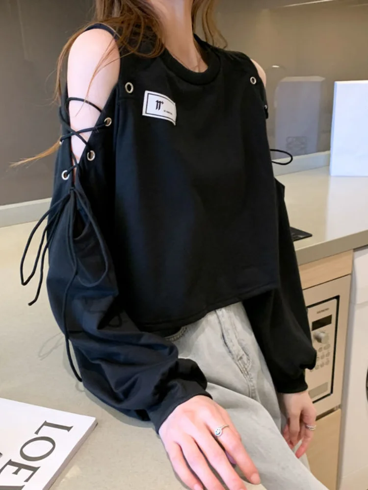 Y2K Harajuku Hollow Out Hoodies Women Hip Hop Oversize Pink Cropped Sweatshirt Off Shoulder Bandge Tops Korean Fashion 
Y2K Harajuku Hollow Out Hoodies Women Hip Hop Oversize Pink Cropped Sweatshirt Off Shoulder Bandge Tops Korean Fashion