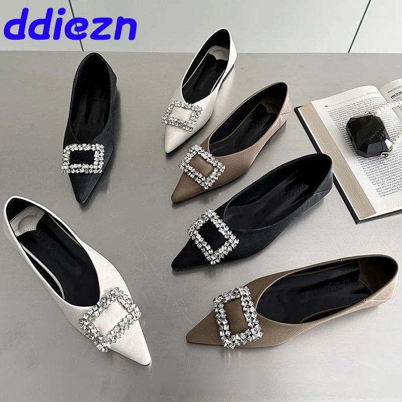 Female Slip On Footwear 2024 Ladies Flats Shoes Pointed Toe Rhinestones Fashion Shallow Silk Women Flats With Shoes Casual
Female Slip On Footwear 2024 Ladies Flats Shoes Pointed Toe Rhinestones Fashion Shallow Silk Women Flats With Shoes Casual