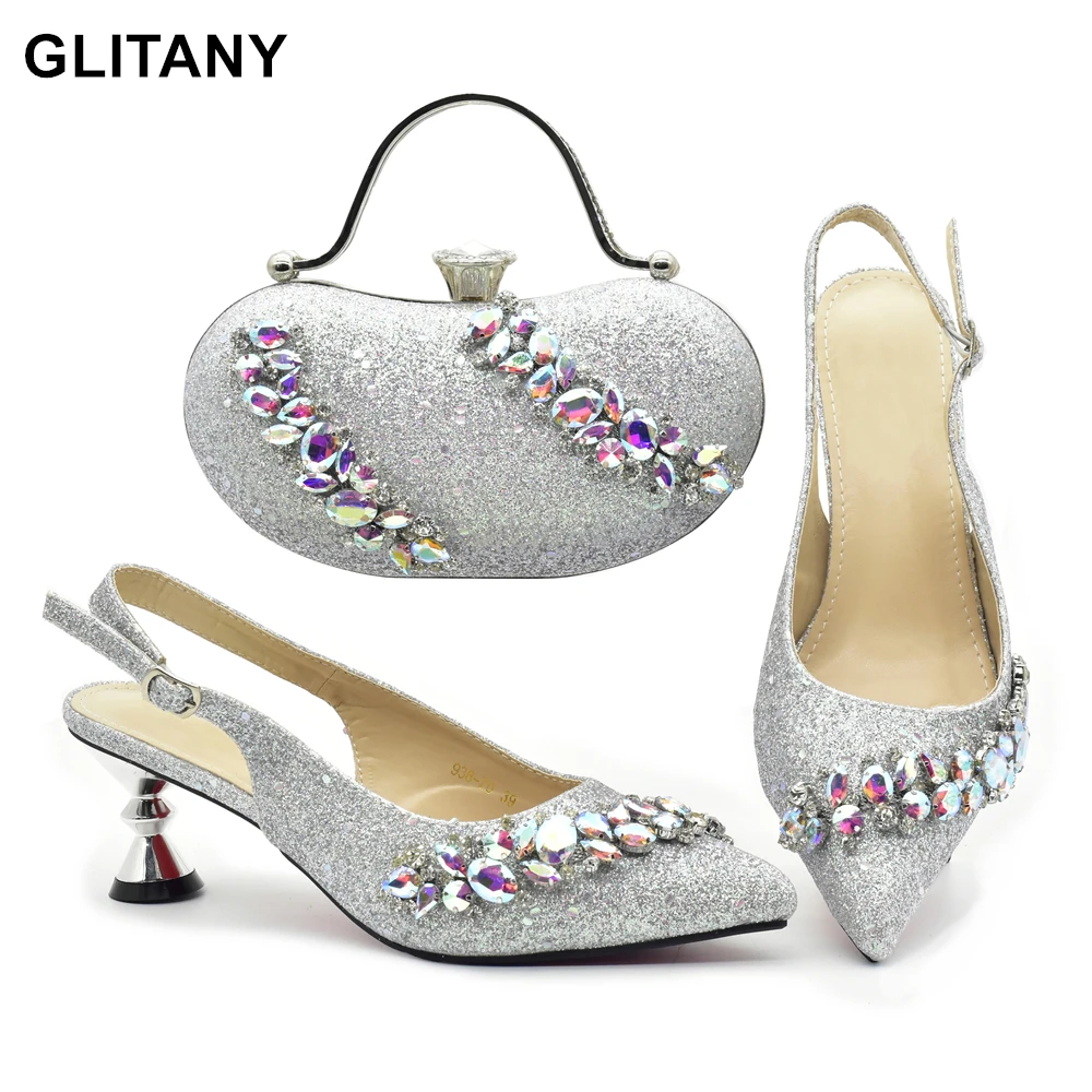 

2023 Nigeria Fashion Bag and Mid-Heel Pointed Shoes Girly Party Shoes and Bag Set Decorated with Rhinestone Wedding Shoes Bride