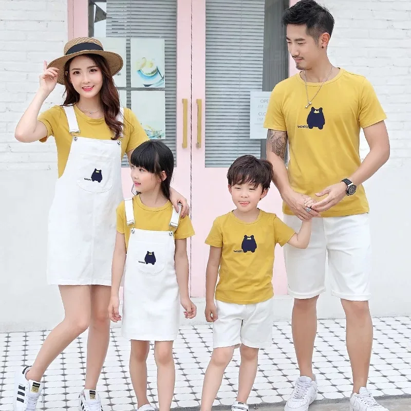

Mother Kids Family Clothing Sets Daughter Father T-shirts Strap Suit Family Look Outfits Parent-child Wear Summer Clothing Sets