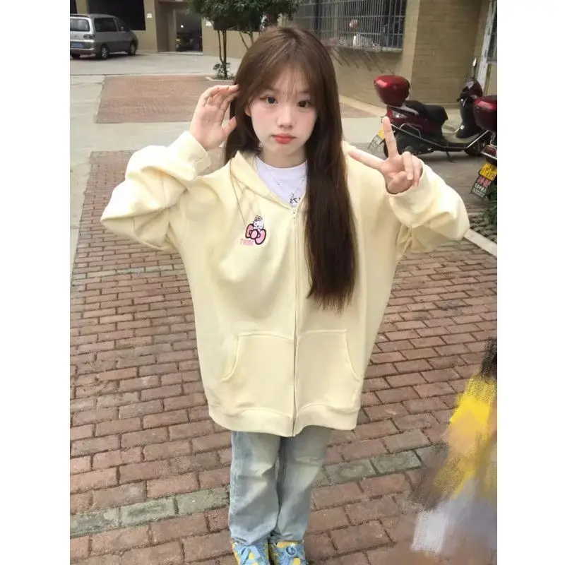 Kawaii Sanrio Anime Outer Garment Creative Hello Kitty Cute Cartoon New Casual Spring Autumn Hooded Cardigan Jacket Girl Gift
Kawaii Sanrio Anime Outer Garment Creative Hello Kitty Cute Cartoon New Casual Spring Autumn Hooded Cardigan Jacket Girl Gift