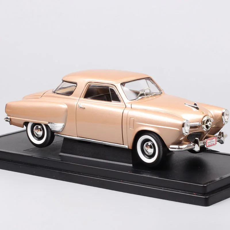 

1/18 large Scale classics 1950 Studebaker Champion Gold sedan diecast vehicles model cars toys metal for children hobby souvenir