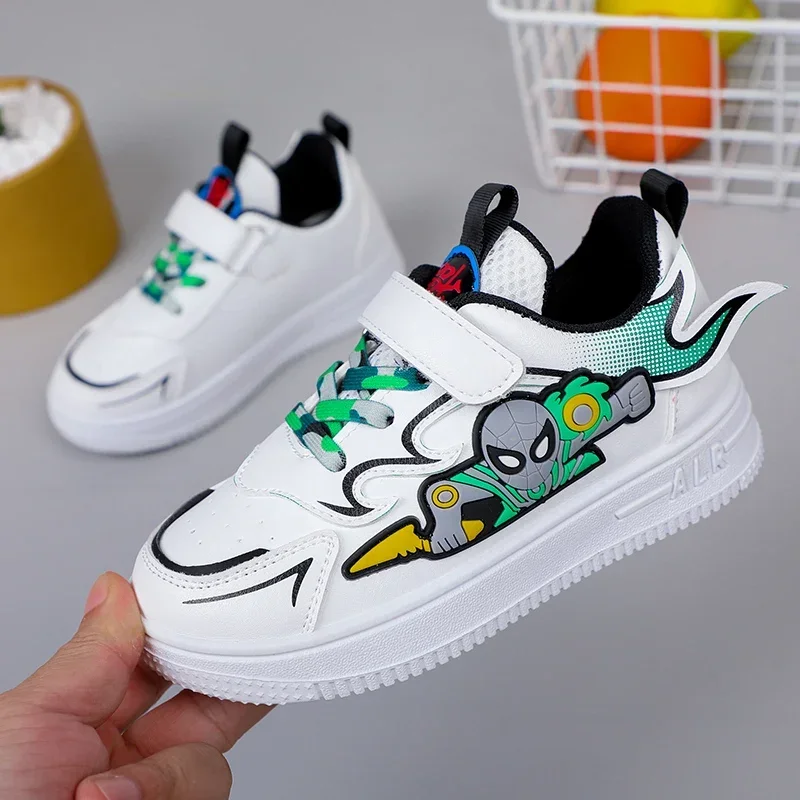 أحذية رياضية للبنات 2023 أحذية رياضية كاجوال جلدية جديدة للأطفال أحذية رياضية متوسطة وكبيرة على شكل سبايدر مان للأولاد أحذية رياضية للبنات 2023 أحذية رياضية كاجوال جلدية جديدة للأطفال أحذية رياضية متوسطة وكبيرة على شكل سبايدر مان للأولاد