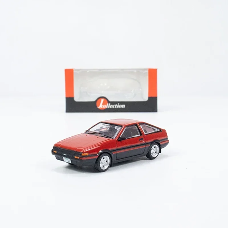 Tarmac работает 1:64 модель автомобиля Sprinter Trueno (AE86) сплав автомобиля-красная коллекция
Tarmac работает 1:64 модель автомобиля Sprinter Trueno (AE86) сплав автомобиля-красная коллекция