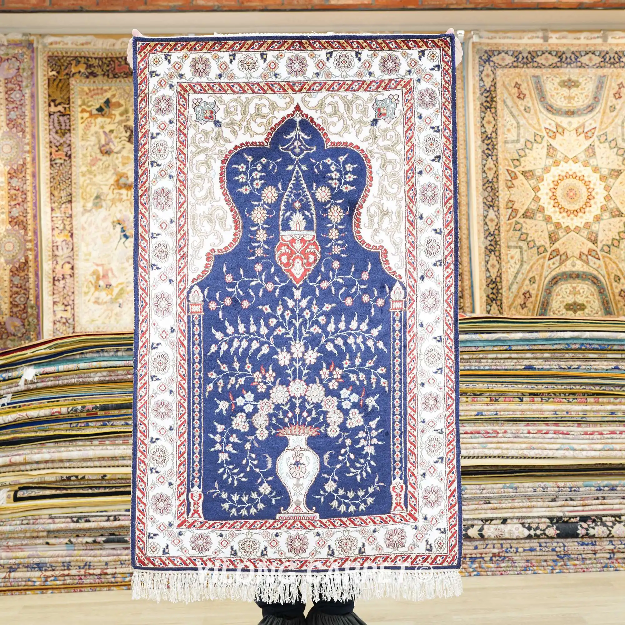 

76x122cm Blue Hand Knotted Carpets Flowers handmade Silk Home Decor Rug (YJH124AB)