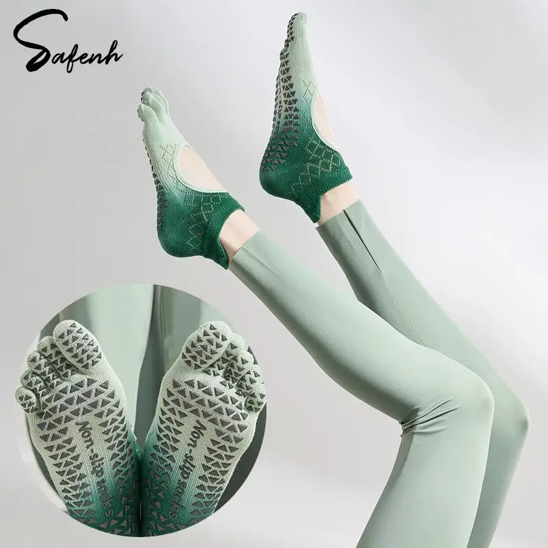 Fashion Gradient Color Short Yoga Socks Pilates Socks Indoor Non-slip Five-toe Socks Floor Socks Sports Fitness Dance Socks
Fashion Gradient Color Short Yoga Socks Pilates Socks Indoor Non-slip Five-toe Socks Floor Socks Sports Fitness Dance Socks