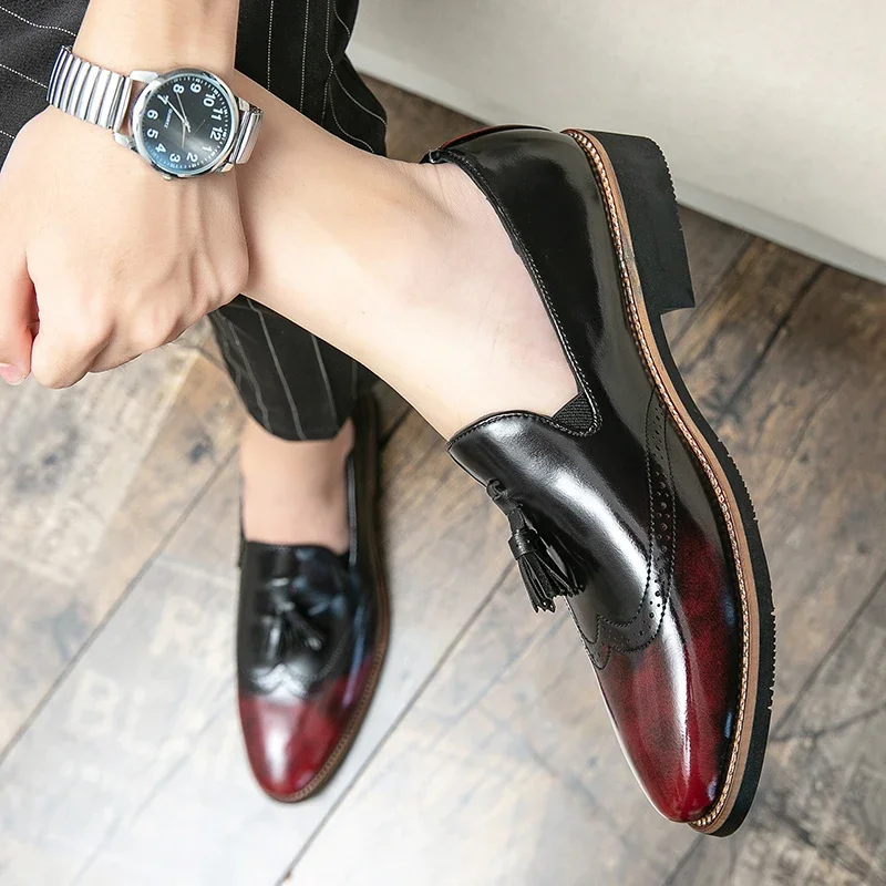 Men Casual Shoes Breathable Glossy Leather Loafers Business Office Shoes For Men Driving Moccasins Comfort Slip On Tassel Shoes
Men Casual Shoes Breathable Glossy Leather Loafers Business Office Shoes For Men Driving Moccasins Comfort Slip On Tassel Shoes