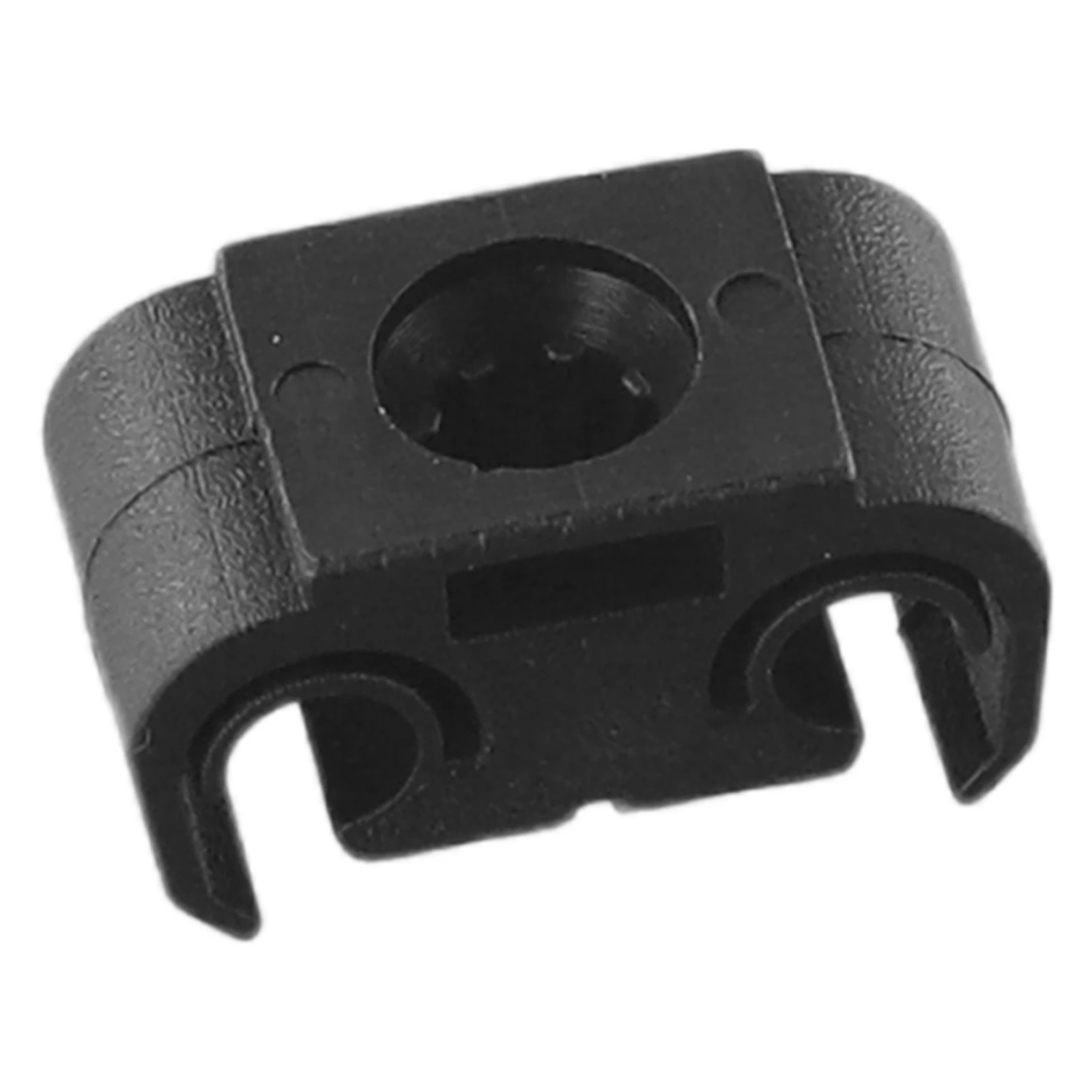 Brand New Brake Line Clips, Black Plastic, 40pcs, High Quality, For A4 S4 A6 S6 A8 S8 RS4, Golf Lupo Scirocco
Brand New Brake Line Clips, Black Plastic, 40pcs, High Quality, For A4 S4 A6 S6 A8 S8 RS4, Golf Lupo Scirocco
