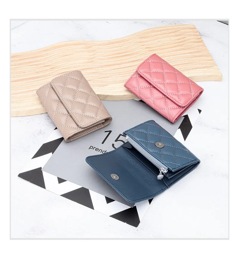 Sheepskin quilted women’s bifold card holder