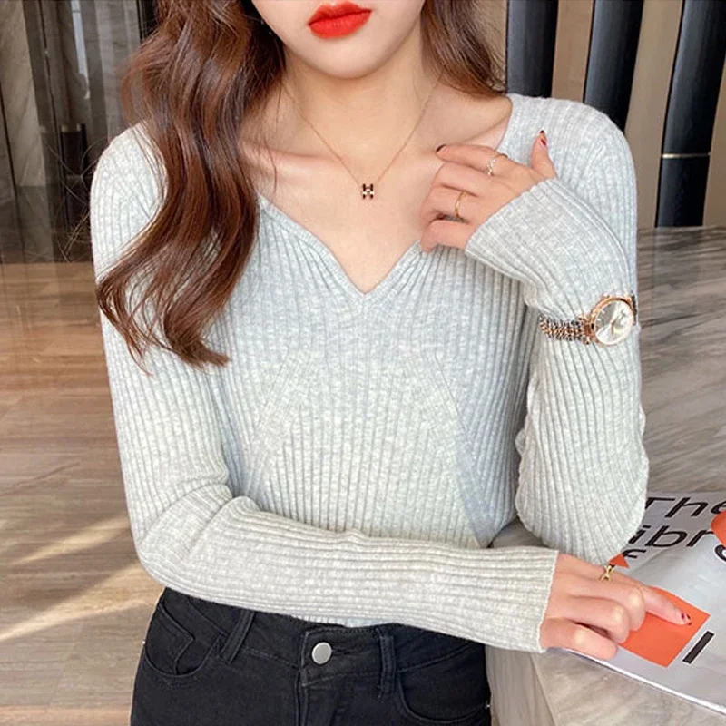 V-neck Long Sleeve Pullover Women Sweater 2023 Autumn Winter Casual Simple Knitted Sweaters Jumper Sueter Mujer Pull Tops 29864
V-neck Long Sleeve Pullover Women Sweater 2023 Autumn Winter Casual Simple Knitted Sweaters Jumper Sueter Mujer Pull Tops 29864