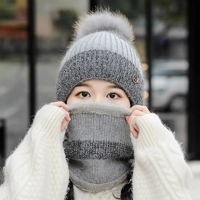 Women's Winter Solid Color Knitted Scarf Set Warm Hat Simple Scarf Cashmere Warm Ear Protection Knitted Scarf
Women's Winter Solid Color Knitted Scarf Set Warm Hat Simple Scarf Cashmere Warm Ear Protection Knitted Scarf