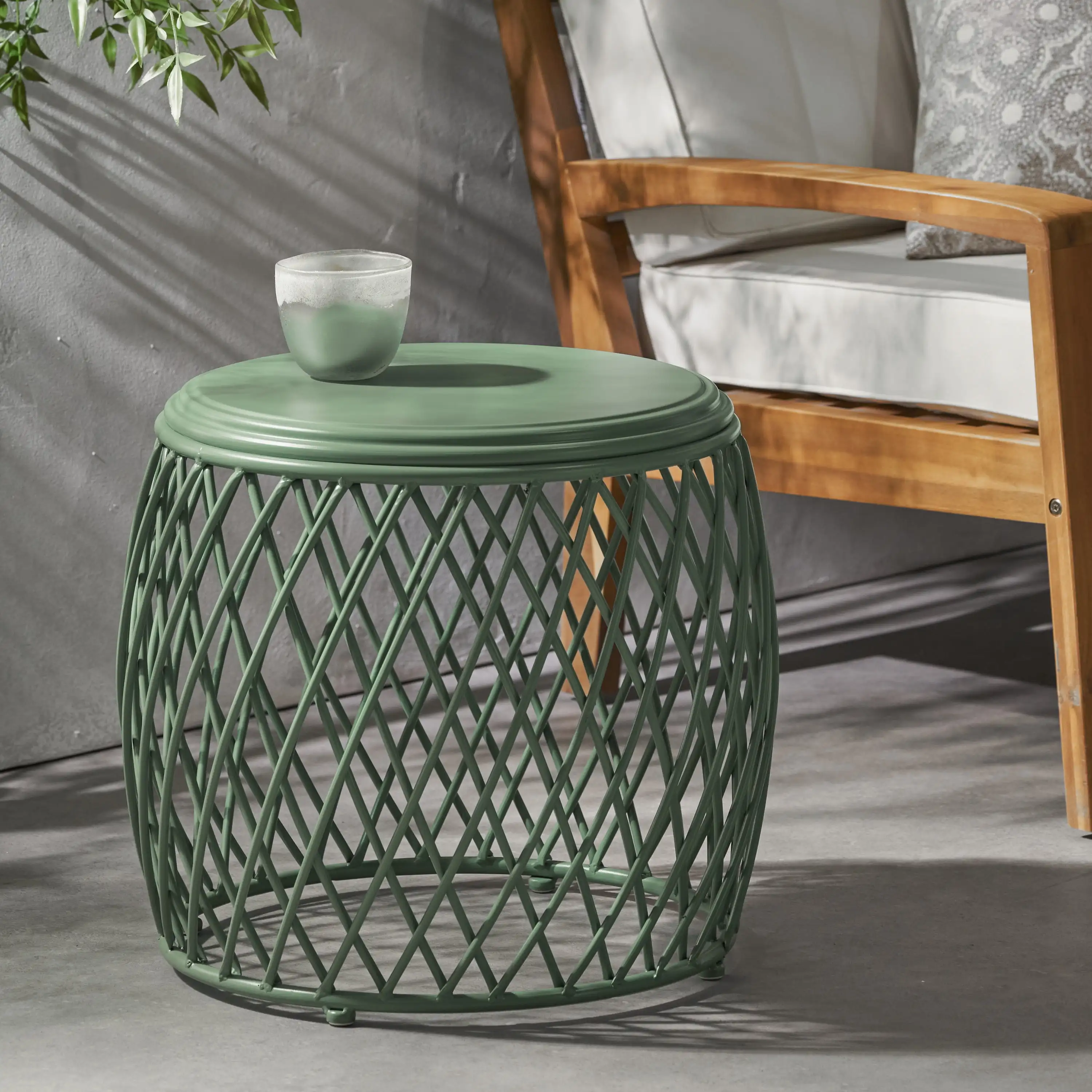 Luxurious Refined Fashionable and Elegant Outdoor 19 Inch Diameter Lattice Iron Side Table Matte Green
Luxurious Refined Fashionable and Elegant Outdoor 19 Inch Diameter Lattice Iron Side Table Matte Green